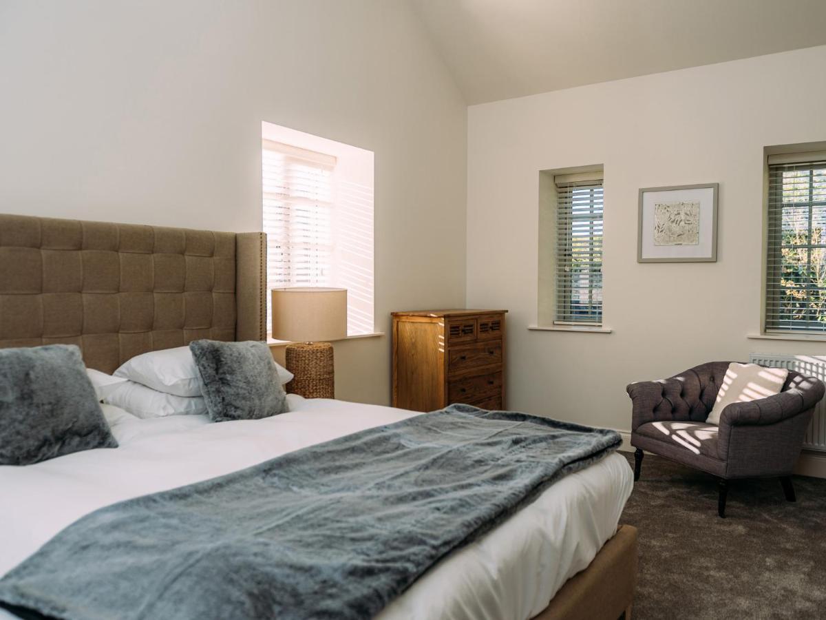 The Groomsmen Holiday home